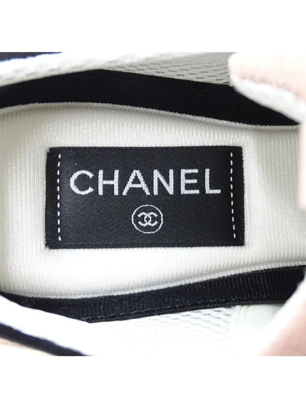 Chanel Sneakers Suede Pink CC Logo Casual
